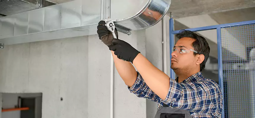 Our Clogged Air Duct Repair Services in Oak Park, IL